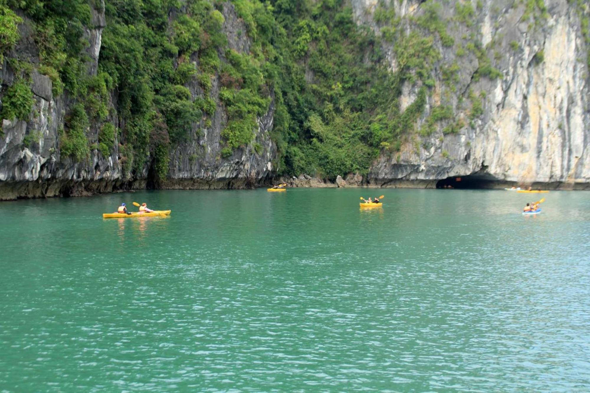 فندق Halong Arcadia Cruise ها لونغ المظهر الخارجي الصورة