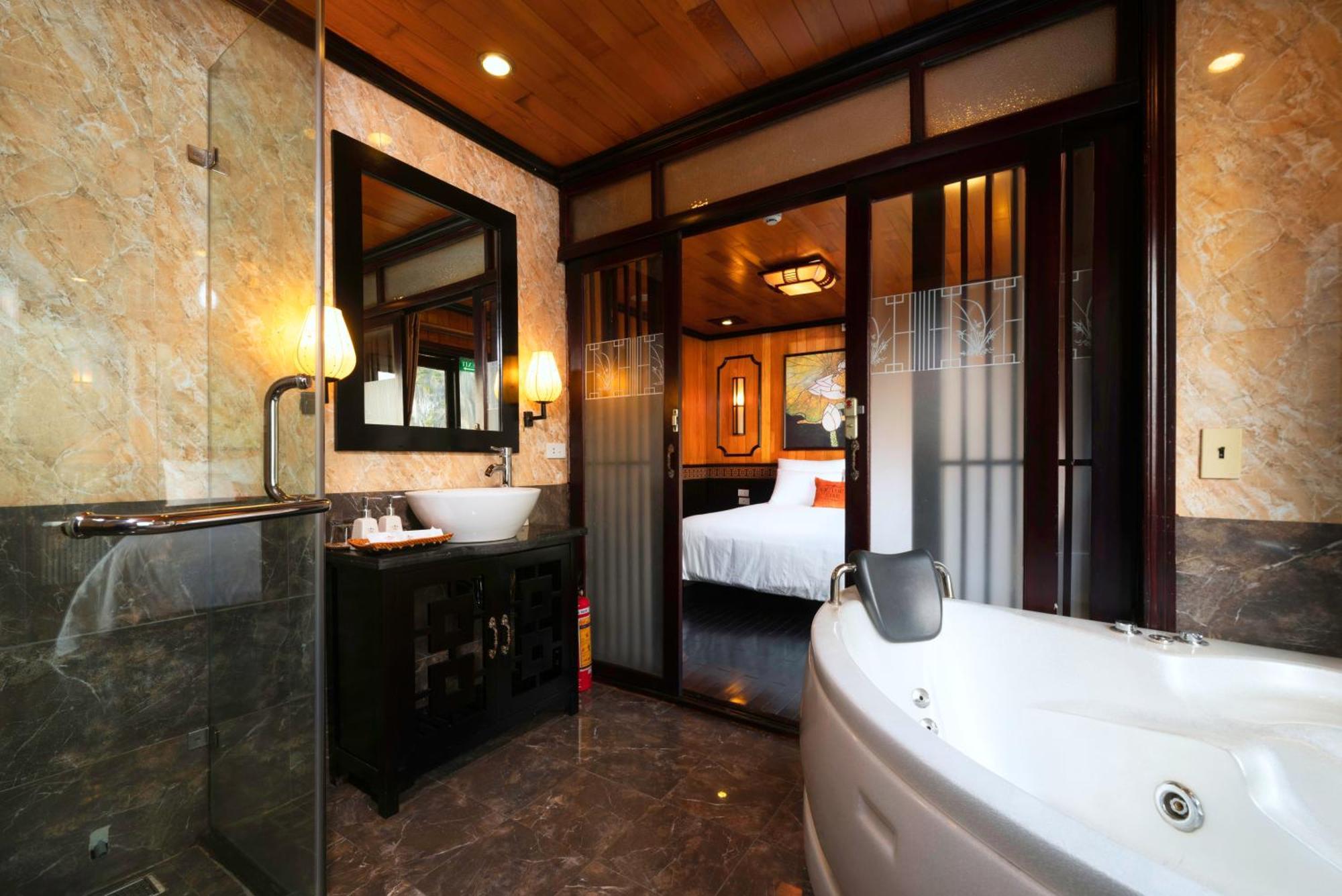 فندق Halong Arcadia Cruise ها لونغ المظهر الخارجي الصورة