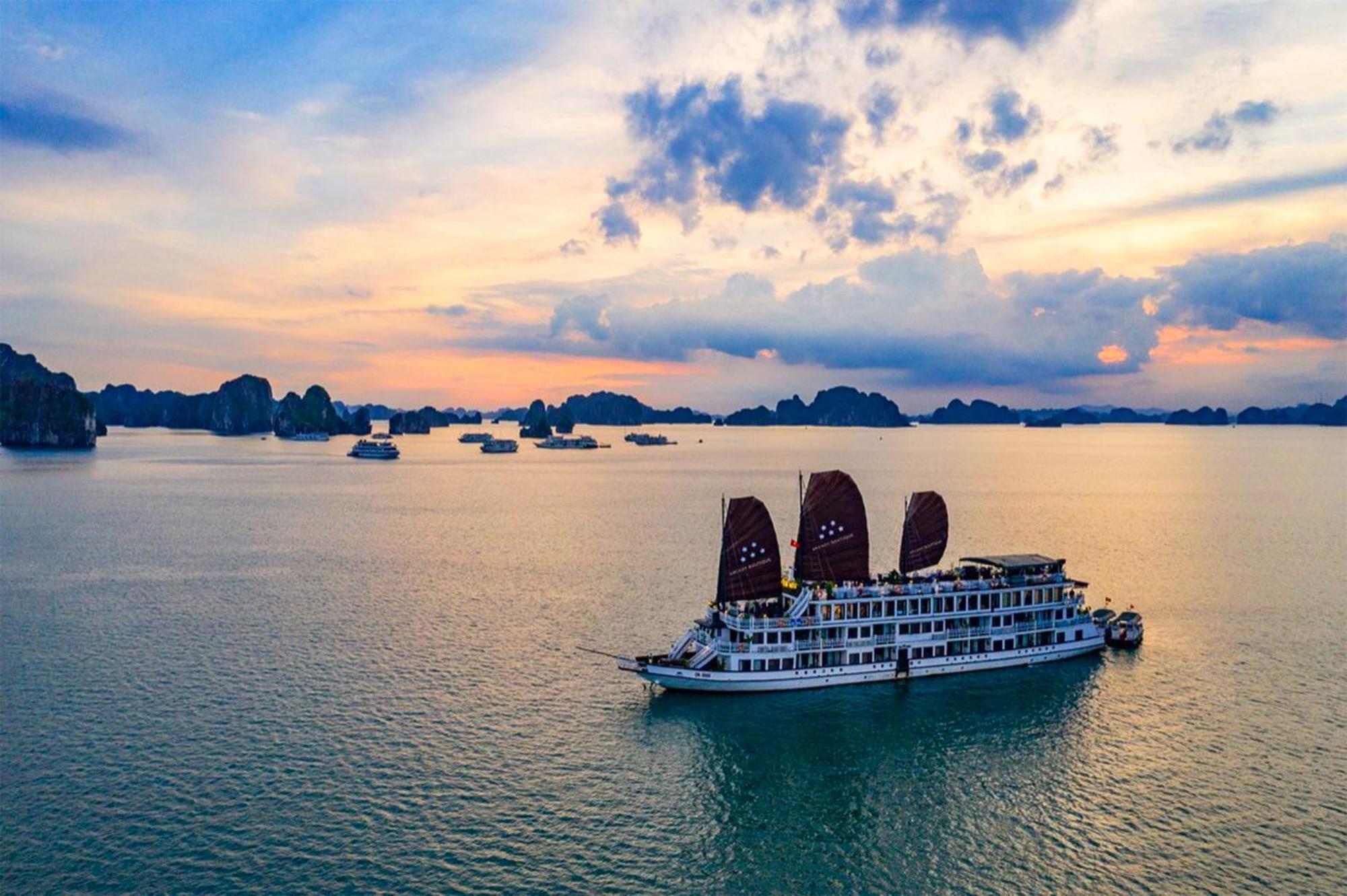 فندق Halong Arcadia Cruise ها لونغ المظهر الخارجي الصورة